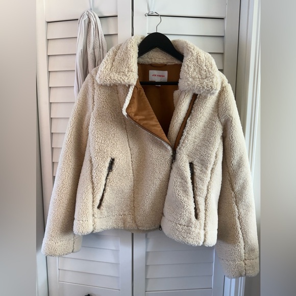 Joe Fresh Jackets & Blazers - ✨Host Pick✨ 🤎🐻 Joe Fresh Women's Faux Tan Teddy Jacket Size Medium